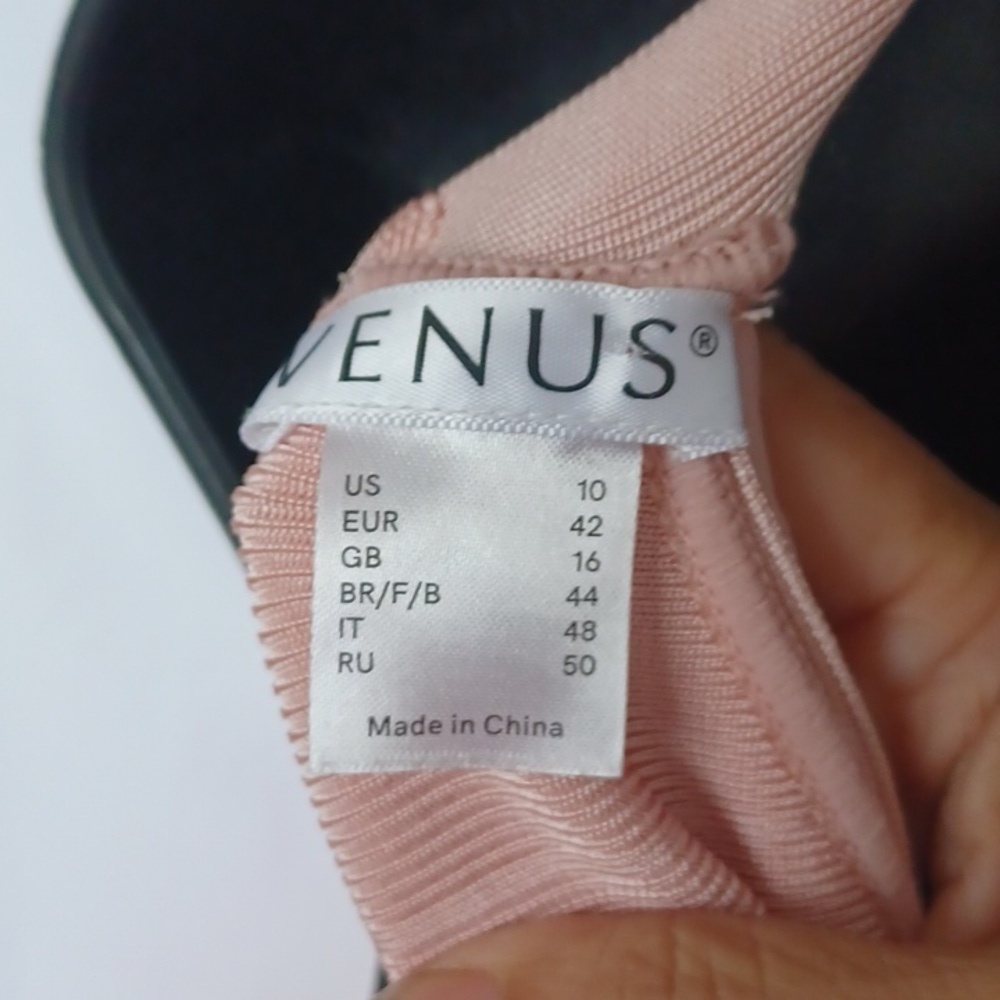 Venus Chiffon Overlay Bandage Dress, Sz 10, 18" PTP, 34" L - Picture 8 of 10